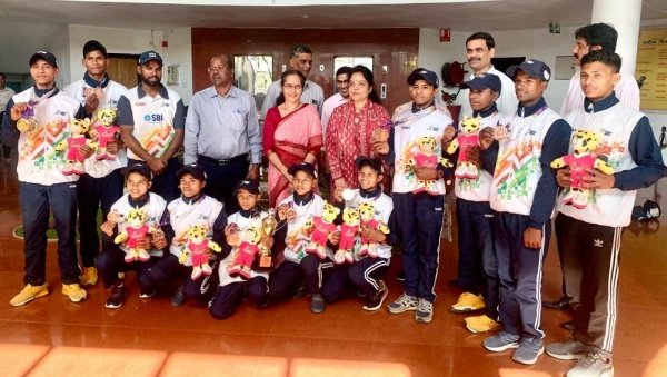  खेलो इंडिया यूथ गेम्स 2022 : खेल एवं युवा कल्याण विभाग द्वारा पदक विजेता मलखंब खिलाड़ियों का स्वागत
